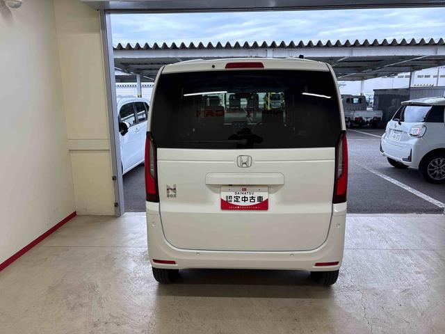 Ｎ−ＢＯＸベースグレード４ＷＤ　ホンダセンシング　社外ナビ　社外ＥＴＣ　オートエアコン／ライト　電動格納ドアミラー　ＬＥＤヘッドライト　クルーズコントロール　チルトステアリング　電動パーキングブレーキ　シートリフター（秋田県）の中古車