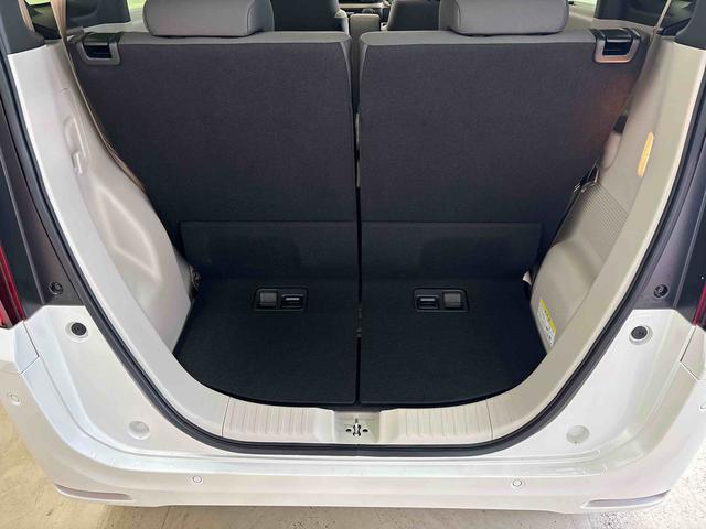 Ｎ−ＢＯＸベースグレード４ＷＤ　ホンダセンシング　社外ナビ　社外ＥＴＣ　オートエアコン／ライト　電動格納ドアミラー　ＬＥＤヘッドライト　クルーズコントロール　チルトステアリング　電動パーキングブレーキ　シートリフター（秋田県）の中古車