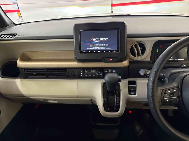 Ｎ−ＢＯＸベースグレード４ＷＤ　ホンダセンシング　社外ナビ　社外ＥＴＣ　オートエアコン／ライト　電動格納ドアミラー　ＬＥＤヘッドライト　クルーズコントロール　チルトステアリング　電動パーキングブレーキ　シートリフター（秋田県）の中古車