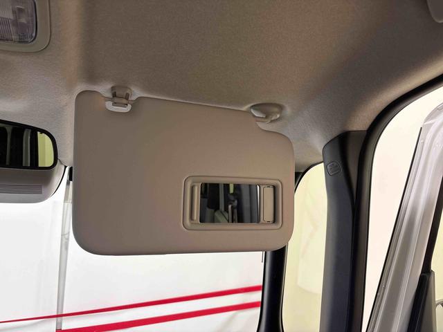 Ｎ−ＢＯＸベースグレード４ＷＤ　ホンダセンシング　社外ナビ　社外ＥＴＣ　オートエアコン／ライト　電動格納ドアミラー　ＬＥＤヘッドライト　クルーズコントロール　チルトステアリング　電動パーキングブレーキ　シートリフター（秋田県）の中古車