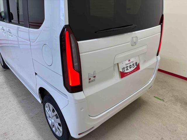 Ｎ−ＢＯＸベースグレード４ＷＤ　ホンダセンシング　社外ナビ　社外ＥＴＣ　オートエアコン／ライト　電動格納ドアミラー　ＬＥＤヘッドライト　クルーズコントロール　チルトステアリング　電動パーキングブレーキ　シートリフター（秋田県）の中古車