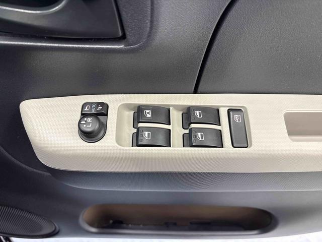 ミラトコットG リミテッド SAIII4WD 社外ナビ バックカメラ ステアリングスイッチ LEDヘッドライト コーナーセンサー オートエアコン/ライト/ハイビーム/電動ドアミラー TVコントロールキット 運転席・助手席シートヒーター(秋田県)の中古車