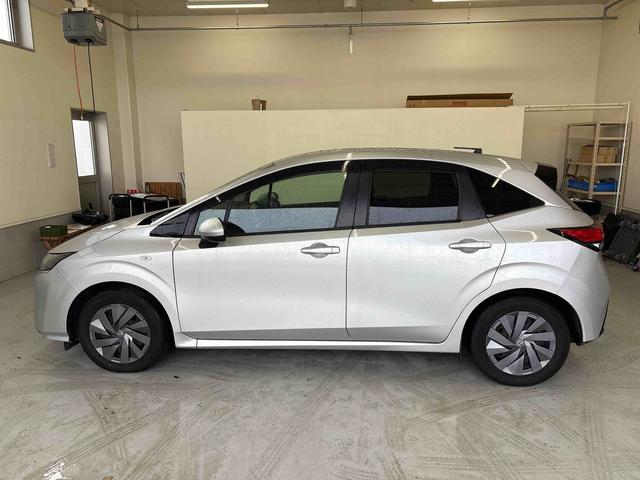 ノートＳ　ＦＯＵＲ４ＷＤ　ナビ（社外品）　ＥＴＣ　ハロゲンヘッドライト　電動パーキングブレーキ　オートエアコン／ライト　電動格納ドアミラー　ハンドルヒーター　運転席・助手席シートヒーター　チルトステアリング（秋田県）の中古車