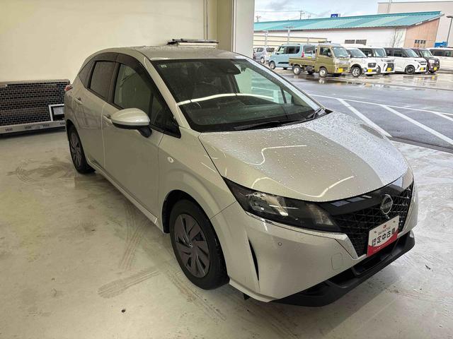 ノートＳ　ＦＯＵＲ４ＷＤ　ナビ（社外品）　ＥＴＣ　ハロゲンヘッドライト　電動パーキングブレーキ　オートエアコン／ライト　電動格納ドアミラー　ハンドルヒーター　運転席・助手席シートヒーター　チルトステアリング（秋田県）の中古車