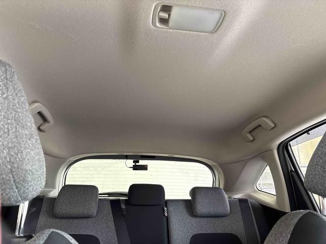 ノートＳ　ＦＯＵＲ４ＷＤ　ナビ（社外品）　ＥＴＣ　ハロゲンヘッドライト　電動パーキングブレーキ　オートエアコン／ライト　電動格納ドアミラー　ハンドルヒーター　運転席・助手席シートヒーター　チルトステアリング（秋田県）の中古車