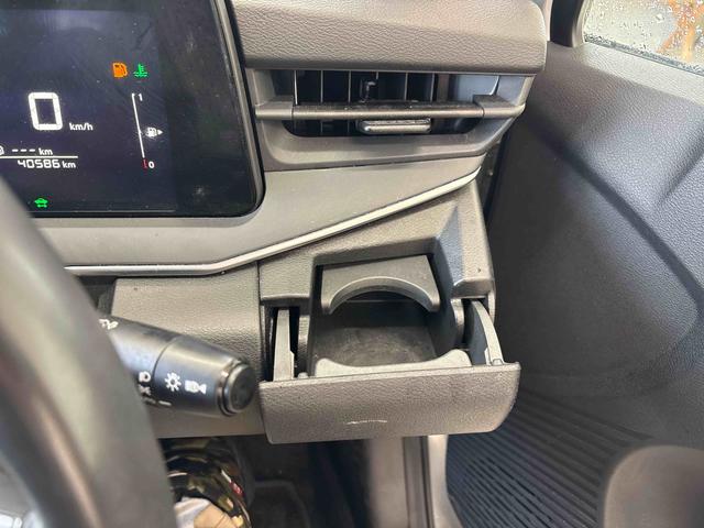 ノートＳ　ＦＯＵＲ４ＷＤ　ナビ（社外品）　ＥＴＣ　ハロゲンヘッドライト　電動パーキングブレーキ　オートエアコン／ライト　電動格納ドアミラー　ハンドルヒーター　運転席・助手席シートヒーター　チルトステアリング（秋田県）の中古車