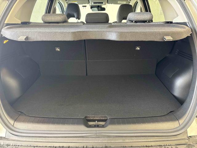 ノートＳ　ＦＯＵＲ４ＷＤ　ナビ（社外品）　ＥＴＣ　ハロゲンヘッドライト　電動パーキングブレーキ　オートエアコン／ライト　電動格納ドアミラー　ハンドルヒーター　運転席・助手席シートヒーター　チルトステアリング（秋田県）の中古車