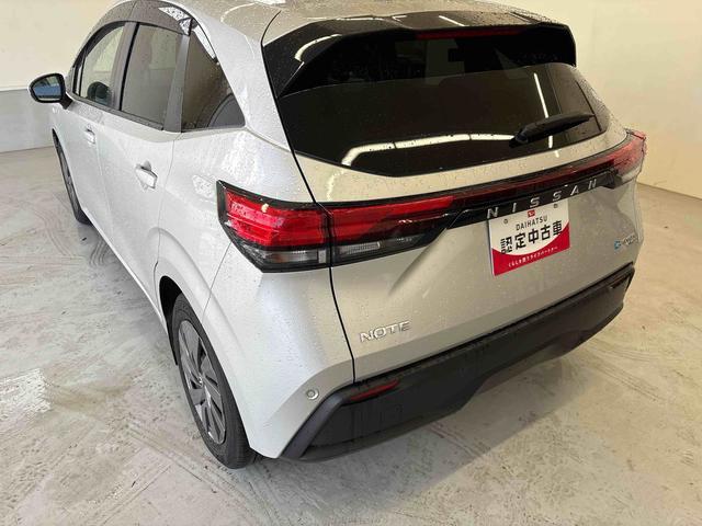 ノートＳ　ＦＯＵＲ４ＷＤ　ナビ（社外品）　ＥＴＣ　ハロゲンヘッドライト　電動パーキングブレーキ　オートエアコン／ライト　電動格納ドアミラー　ハンドルヒーター　運転席・助手席シートヒーター　チルトステアリング（秋田県）の中古車