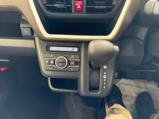 ムーヴＸ４ＷＤ　オーディオレス　ＬＥＤヘッドライト　オートエアコン／ライト／ハイビーム／電動ドアミラー　コーナーセンサー　助手席電動スライドドア　チルトステアリング　運転席シートリフター　キーフリーシステム（秋田県）の中古車