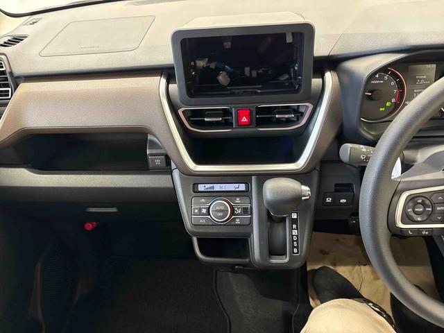 ムーヴＧ４ＷＤ　バックカメラ　ＬＥＤヘッドライト／フォグランプ　オートエアコン／ライト／ハイビーム／電動ドアミラー　コーナーセンサー　助手席電動スライドドア　電動パーキングブレーキ　チルトステアリング（秋田県）の中古車