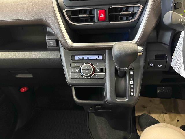 ムーヴＧ４ＷＤ　バックカメラ　ＬＥＤヘッドライト／フォグランプ　オートエアコン／ライト／ハイビーム／電動ドアミラー　コーナーセンサー　助手席電動スライドドア　電動パーキングブレーキ　チルトステアリング（秋田県）の中古車