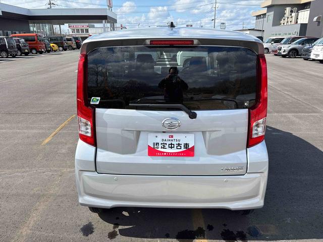 ムーヴＸリミテッドII　ＳＡIII４ＷＤ　純正ＣＤ　ＬＥＤヘッドライト　オートエアコン／ライト／ハイビーム／電動ドアミラー　運転席シートヒーター　チルトステアリング　運転席シートリフター　ＶＳＣ（横滑り防止機能）（秋田県）の中古車