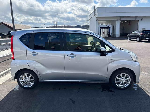 ムーヴＸリミテッドII　ＳＡIII４ＷＤ　純正ＣＤ　ＬＥＤヘッドライト　オートエアコン／ライト／ハイビーム／電動ドアミラー　運転席シートヒーター　チルトステアリング　運転席シートリフター　ＶＳＣ（横滑り防止機能）（秋田県）の中古車