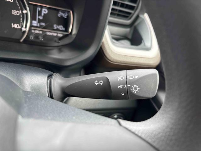 ムーヴX4WD オーディオレス LEDヘッドライト コーナーセンサー オートエアコン/ライト/ハイビーム/電動ドアミラー チルトステアリング 運転席シートリフター 助手席電動スライドドア(秋田県)の中古車