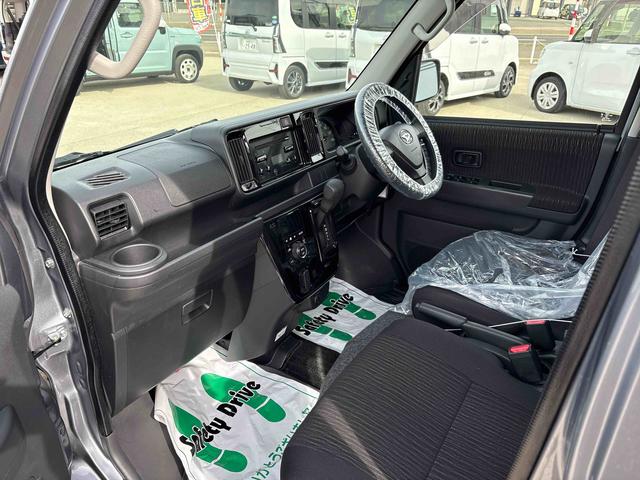 アトレーワゴンカスタムターボＲＳ　ＳＡIII４ＷＤ　純正ＣＤ　オートエアコン／ハイビーム　ＬＥＤヘッドライト　キーレスエントリー　リヤヒーターダクト　ＶＳＣ（横滑り防止機能）　スマートアシスト（衝突安全防止機能）（秋田県）の中古車