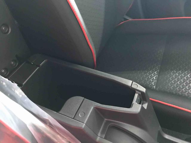 ロッキーＸ４ＷＤ　純正ナビ　ＬＥＤヘッドライト　オートエアコン／ライト／ハイビーム／電動ドアミラー　ＴＶコントロールキット　チルトステアリング　運転席シートリフター　運転席・助手席シートヒーター（秋田県）の中古車