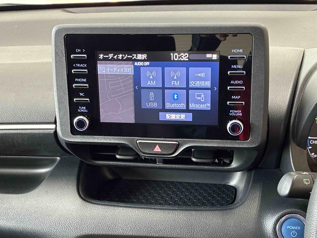 ヤリスハイブリッドＸ４ＷＤ　衝突安全防止機能　ナビゲーション　バックカメラ　クルーズコントロール　オートエアコン／ライト　ハロゲンヘッドランプ　ドラレコ　ＥＴＣ　チルトステアリング　シートリフター　サイドエアバッグ（秋田県）の中古車