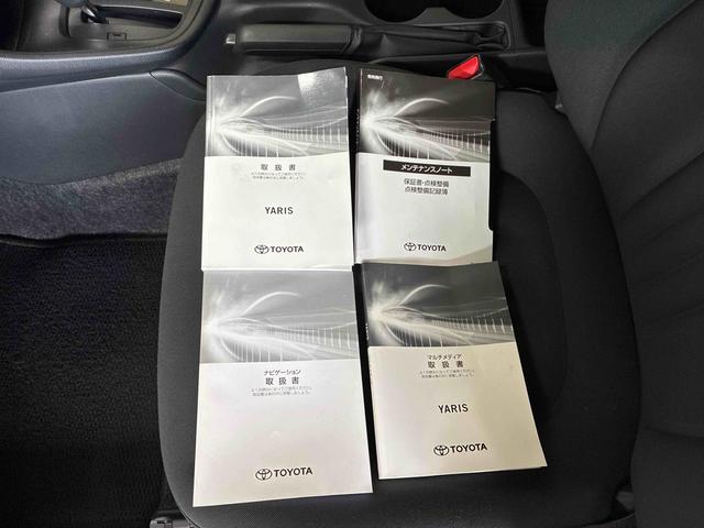 ヤリスハイブリッドＸ４ＷＤ　衝突安全防止機能　ナビゲーション　バックカメラ　クルーズコントロール　オートエアコン／ライト　ハロゲンヘッドランプ　ドラレコ　ＥＴＣ　チルトステアリング　シートリフター　サイドエアバッグ（秋田県）の中古車