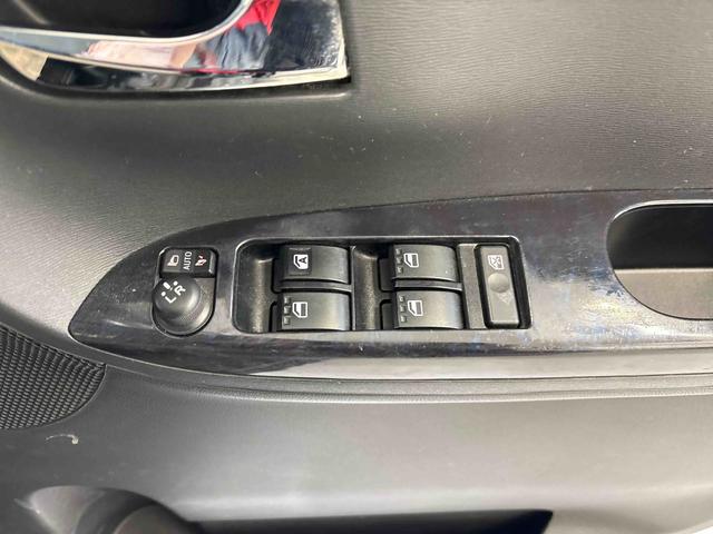 タントカスタムX トップエディションリミテッドSAIII4WD 純正ナビ パノラマモニター LEDヘッドライト/フォグランプ オートライト/エアコン/ハイビーム/電動格納ドアミラー 両側電動スライドドア ドライブレコーダー リモコンエンジンスターター(秋田県)の中古車