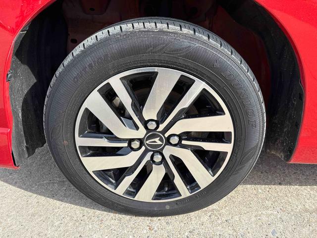 トールカスタムＧ４ＷＤ　純正ナビ　ドライブレコーダー　リモコンエンジンスターター　ＬＥＤヘッドランプ／フォグランプ　オートエアコン／ライト／ハイビーム／電動格納ドアミラー　両側電動スライドドア　電動パーキングブレーキ（秋田県）の中古車