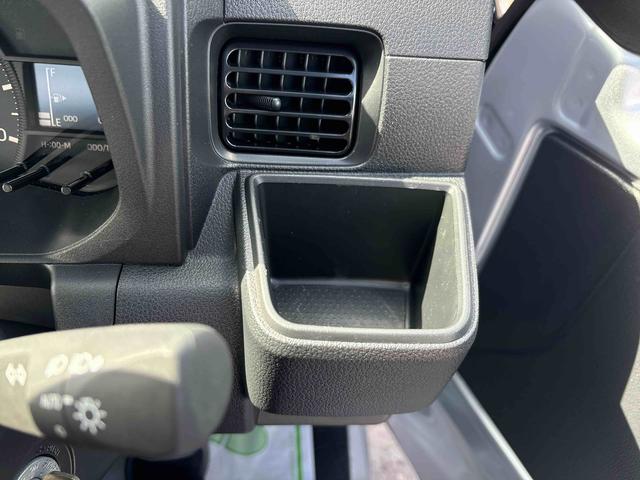 ハイゼットトラックスタンダード　農用スペシャルパートタイム４ＷＤ　純正ＣＤ　オートライト／ハイビーム　ハロゲンヘッドライト／フォグランプ　マニュアルエアコン　デフロック　コーナーセンサー　荷台作業灯　リヤ４枚リーフスプリング　ストロング防錆（秋田県）の中古車