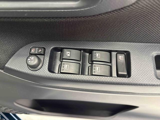 ムーヴＸリミテッドII　ＳＡIII４ＷＤ　純正ナビ　ドライブレコーダー　ＬＥＤヘッドライト　運転席シートヒーター　バックカメラ　ステアリングスイッチ　オートエアコン／ライト／ハイビーム／電動ドアミラー　リモコンエンジンスターター（秋田県）の中古車