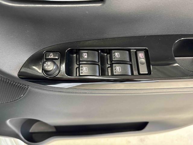 タントカスタムX トップエディションSA4WD 純正ナビ LEDヘッドライト ハロゲンフォグランプ オートエアコン/ライト 電動ドアミラー TVコントロールキット 助手席電動スライドドア バックカメラ VSC(横滑り防止機能)(秋田県)の中古車