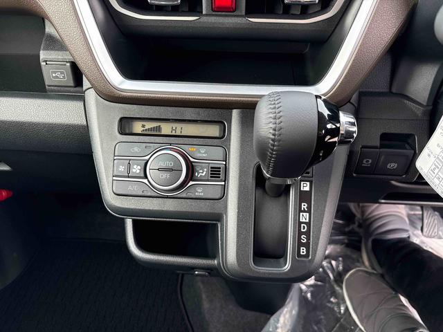 ムーヴＲＳ４ＷＤ　純正ナビ　バックカメラ　ＬＥＤヘッドランプ／フォグランプ　オートエアコン／ライト／ハイビーム／電動格納ドアミラー　クルーズコントロール　電動パーキングブレーキ　両側電動スライドドア（秋田県）の中古車