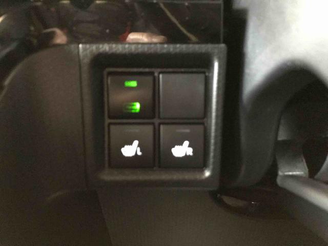 タントカスタムＸ４ＷＤ　純正ナビ　バックカメラ　ステアリングスイッチ　オートエアコン／ライト／ハイビーム／電動ドアミラー　ＬＥＤヘッドライト／フォグランプ　両側電動スライドドア　ＥＴＣ　ＴＶコントロールキット（秋田県）の中古車