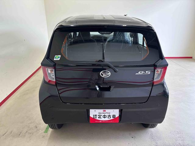 ミライースL SAIII4WD 純正CD マニュアルエアコン ハロゲンヘッドライト コーナーセンサー オートライト/ハイビーム VSC(横滑り防止機能) パワーウィンドウ キーレスエントリー(秋田県)の中古車