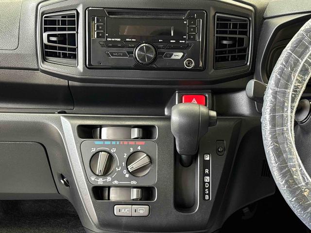 ミライースL SAIII4WD 純正CD マニュアルエアコン ハロゲンヘッドライト コーナーセンサー オートライト/ハイビーム VSC(横滑り防止機能) パワーウィンドウ キーレスエントリー(秋田県)の中古車