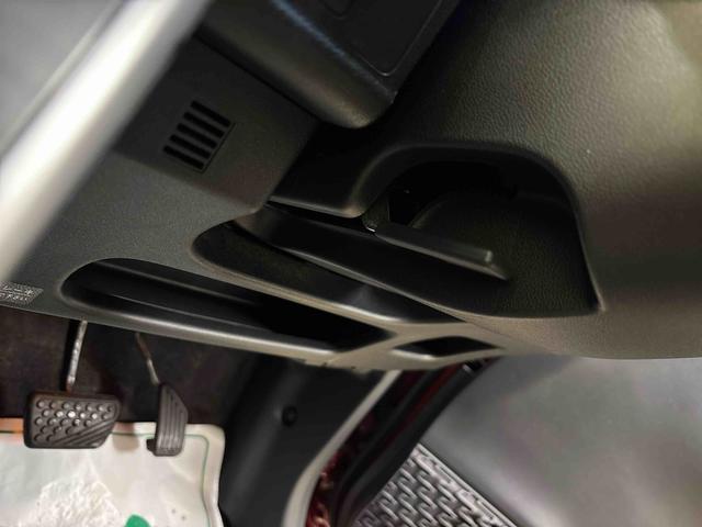 ムーヴカスタム　Ｘ　ＳＡII４ＷＤ　純正ＣＤ　ステアリングスイッチ　ＬＥＤヘッドライト／フォグランプ　オートエアコン／ライト／電動ドアミラー　キーフリーシステム　チルトステアリング　運転席シートリフター（秋田県）の中古車