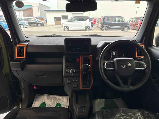 タフトＧターボ４ＷＤ　オーディオレス　ＬＥＤヘッドランプ／フォグランプ　オートエアコン／ライト／ハイビーム／電動ドアミラー　電動パーキングブレーキ　コーナーセンサー　クルーズコントロール　運転席助手席シートヒーター（秋田県）の中古車