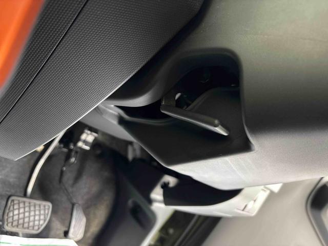 タフトＧターボ４ＷＤ　オーディオレス　ＬＥＤヘッドランプ／フォグランプ　オートエアコン／ライト／ハイビーム／電動ドアミラー　電動パーキングブレーキ　コーナーセンサー　クルーズコントロール　運転席助手席シートヒーター（秋田県）の中古車