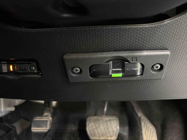 タントカスタムＸ４ＷＤ　純正ナビ　ドライブレコーダー　ＬＥＤヘッドライト／フォグランプ　オートエアコン／ライト／ハイビーム／電動ドアミラー　ＥＴＣ　コーナーセンサー　両側電動スライドドア　運転席・助手席シートヒーター（秋田県）の中古車