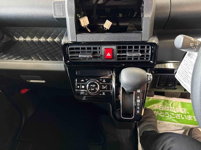 タントカスタムＸスタイルセレクション４ＷＤ　オーディオレス　オートエアコン／ライト／ハイビーム／電動ドアミラー　ＬＥＤヘッドライト／フォグランプ　バックカメラ　コーナーセンサー　両側電動スライドドア　運転席・助手席シートヒーター（秋田県）の中古車