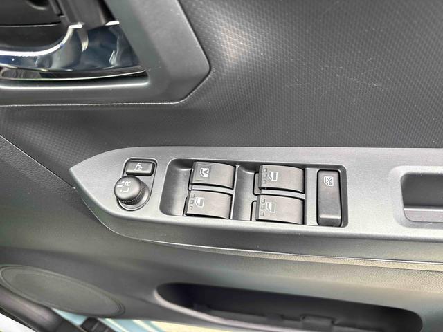 ミライースＸ　ＳＡIII４ＷＤ　オーディオレス　ＬＥＤヘッドライト　マニュアルエアコン　キーレスエントリー　コーナーセンサー　オートライト／ハイビーム　電動ドアミラー　ＶＳＣ（横滑り防止機能）（秋田県）の中古車