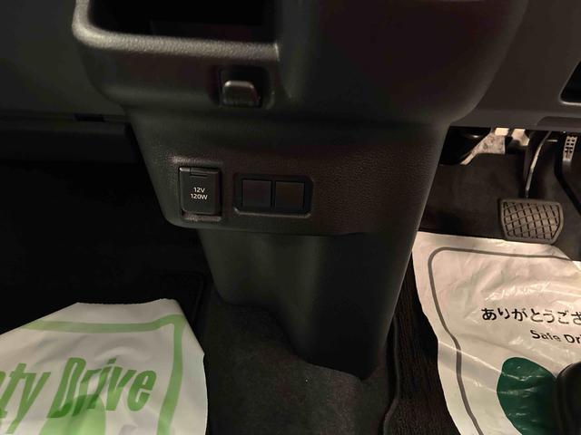 ムーヴＧ４ＷＤ　スマアシ（衝突安全防止機能）　片側パワースライドドア　オートエアコン／ライト／電動格納式ドアミラー　ＬＥＤヘッド／フォグランプ　バックカメラ　キーフリー　チルトステアリング　シートリフター（秋田県）の中古車