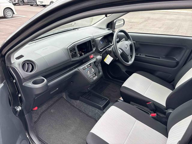 ミライースＬ　ＳＡIII４ＷＤ　オーディオレス　オートライト／ハイビーム　ハロゲンヘッドライト　キーレスエントリー　コーナーセンサー　マニュアルエアコン　ＶＳＣ（横滑り防止機能）　スマートアシスト（予防安全装置）（秋田県）の中古車