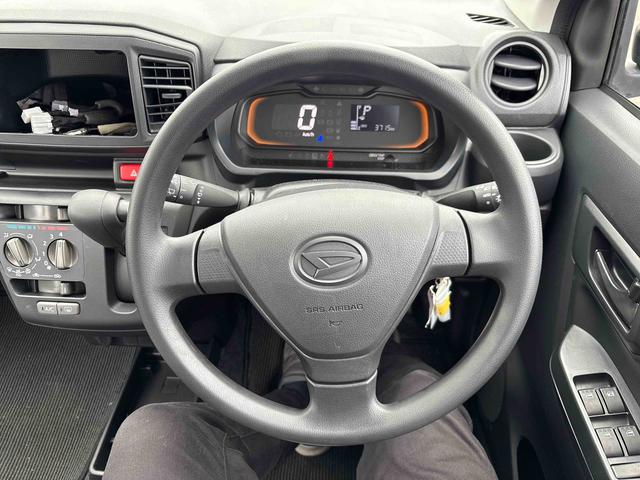 ミライースＬ　ＳＡIII４ＷＤ　オーディオレス　オートライト／ハイビーム　ハロゲンヘッドライト　キーレスエントリー　コーナーセンサー　マニュアルエアコン　ＶＳＣ（横滑り防止機能）　スマートアシスト（予防安全装置）（秋田県）の中古車