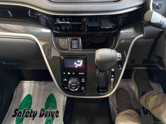 ムーヴカスタム　ＸリミテッドII　ＳＡIII４ＷＤ　純正ナビ　ドライブレコーダー　パノラマモニター　ステアリングスイッチ　ＬＥＤヘッドライト／フォグランプ　オートエアコン／ライト／ハイビーム／電動ドアミラー　運転席シートリフター（秋田県）の中古車