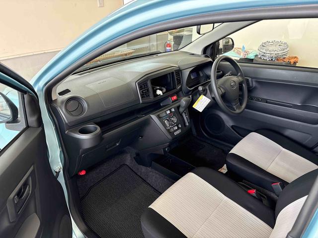 ミライースＬ　ＳＡIII４ＷＤ　オーディオレス　オートライト／ハイビーム　ハロゲンヘッドライト　キーレスエントリー　コーナーセンサー　ＶＳＣ（横滑り防止機能）　スマートアシスト（予防安全装置）　マニュアルエアコン（秋田県）の中古車