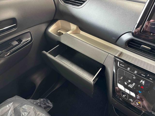 デリカミニＧ　プレミアム４ＷＤ　社外ナビ　リモコンエンジンスターター　クルーズコントロール　ＬＥＤヘッドライト／フォグランプ　オートエアコン／ライト　電動ドアミラー　コーナーセンサー　リヤサーキュレーター　マイパイロット（秋田県）の中古車