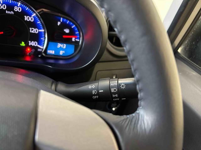 ムーヴカスタム　Ｘリミテッド４ＷＤ　純正ナビ　オートライト／エアコン　電動格納ドアミラー　キーフリーシステム　ＬＥＤヘッドライト　ハロゲンフォグランプ　チルトステアリング　運転席シートリフター（秋田県）の中古車