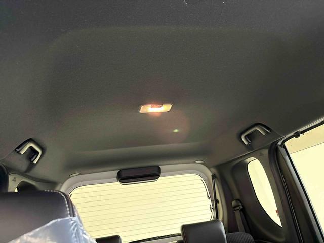 タントカスタムＸ４ＷＤ　オーディオレス　ＬＥＤヘッドライト／フォグランプ　オートエアコン／ライト／ハイビーム／電動ドアミラー　コーナーセンサー　両側電動スライドドア　運転席・助手席シートヒーター　ＥＴＣ（秋田県）の中古車