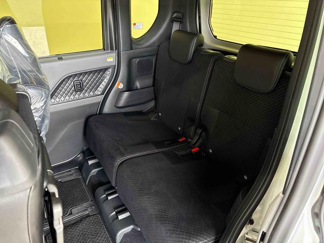 タントカスタムＸ４ＷＤ　オーディオレス　ＬＥＤヘッドライト／フォグランプ　オートエアコン／ライト／ハイビーム／電動ドアミラー　コーナーセンサー　両側電動スライドドア　運転席・助手席シートヒーター　ＥＴＣ（秋田県）の中古車