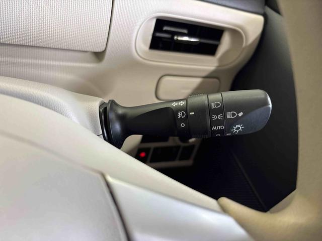 ムーヴキャンバスＸメイクアップ　ＳＡII４ＷＤ　純正ナビ　バックカメラ　オートエアコン／ライト／電動ドアミラー　ハロゲンヘッドライト　ＬＥＤフォグランプ　リモコンエンジンスターター　ＴＶコントロールスイッチ　チルトステアリング（秋田県）の中古車