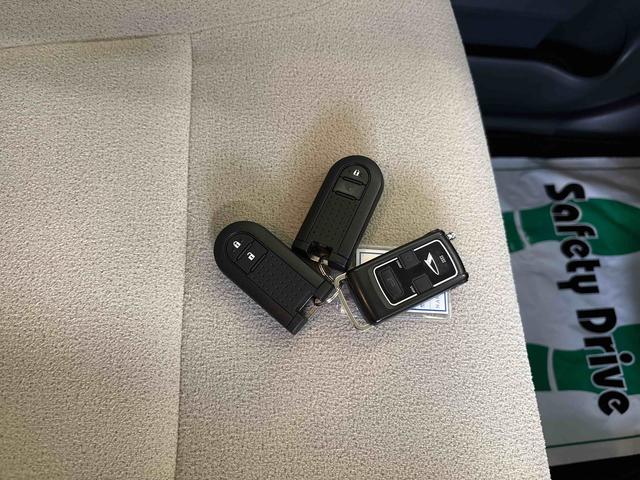 ムーヴキャンバスＸメイクアップ　ＳＡII４ＷＤ　純正ナビ　バックカメラ　オートエアコン／ライト／電動ドアミラー　ハロゲンヘッドライト　ＬＥＤフォグランプ　リモコンエンジンスターター　ＴＶコントロールスイッチ　チルトステアリング（秋田県）の中古車