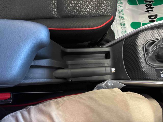 ロッキーX4WD 純正ナビ ドライブレコーダー ETC コーナーセンサー LEDヘッドライト フロントシールドディアイサー 運転席・助手席シートヒーター バックカメラ ステアリングスイッチ チルトステアリング(秋田県)の中古車