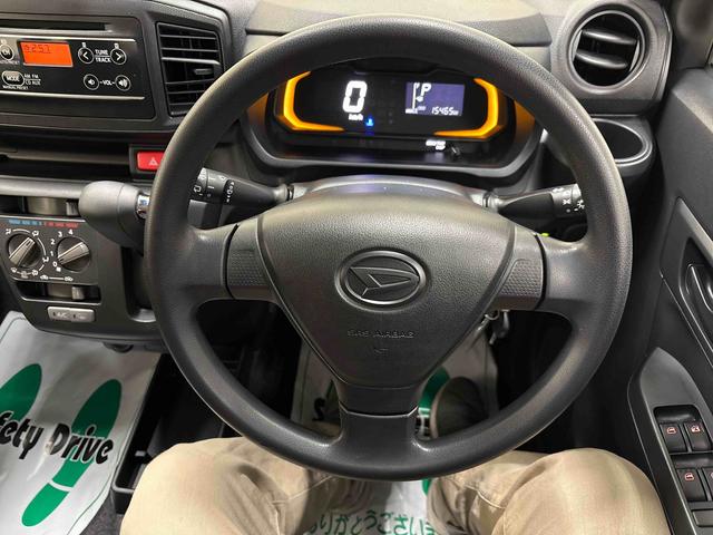 ミライースＬ　ＳＡIII４ＷＤ　純正ＣＤ　ハロゲンヘッドライト　キーレスエントリー　マニュアルエアコン　コーナーセンサー　オートライト／ハイビーム　ＶＳＣ（横滑り防止機能）　スマートアシスト（予防安全装置）（秋田県）の中古車